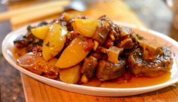 Carne de Panela com Batatas: Receita Caseira, Macia e Cheia de Sabor