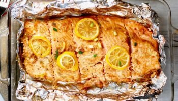 Receita de Filé de Peixe ao Forno com Legumes: Receita Saudável, Fácil e Saborosa