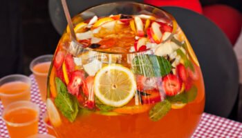 Ponche de Frutas para Festa: Receita Refrescante, Colorida e Muito Fácil
