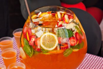 Ponche de Frutas para Festa: Receita Refrescante, Colorida e Muito Fácil