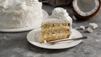 Recheio de Leite Ninho Cremoso para Bolos: Receita Fácil, Versátil e Perfeita para Confeitaria