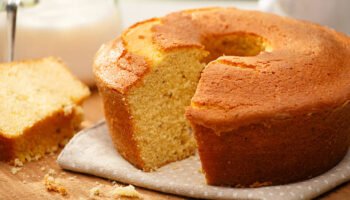 Bolo de Fubá Fofinho e Simples: Receita Caseira com Sabor de Fazenda