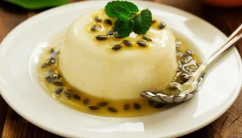 Sobremesa Cremosa de Leite Condensado com 3 Ingredientes: Fácil, Rápida e Irresistível