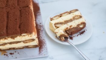 Pavê de Chocolate com Bolacha Maisena: Receita Irresistível, Cremosa e Fácil