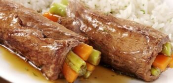 Bife à Rolê: Receita Caseira com Molho Saboroso