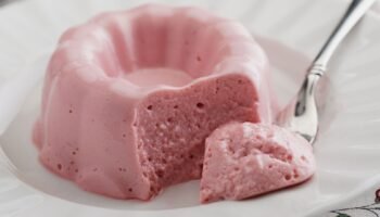 Pudim de Morango: Receita Fácil e Irresistível
