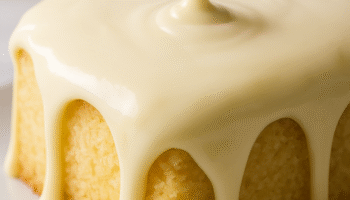 Cobertura de Chocolate Branco: Receita Cremosa e Irresistível