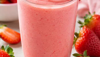 Como Fazer Suco de Morango Cremoso e Perfeito em Casa