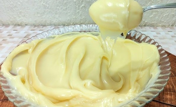 Recheio de Quatro Leites Estruturado para Bolo de Festa